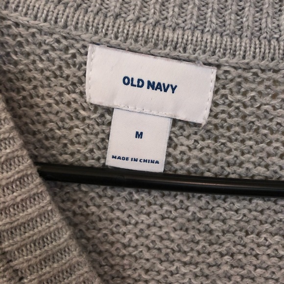 Old Navy Sweatshirt shirt - Picture 2 of 2